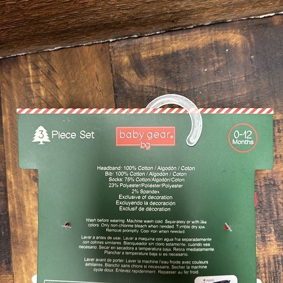 Baby gear  3 piece headband bib socks plus glitter print ornament. New Christmas - Picture 3 of 5